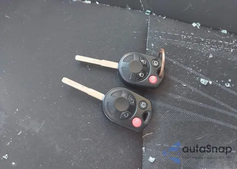 2016 Ford Focus Se z USA, uszkodzony, nr VIN 1FADP3F2XGL244454